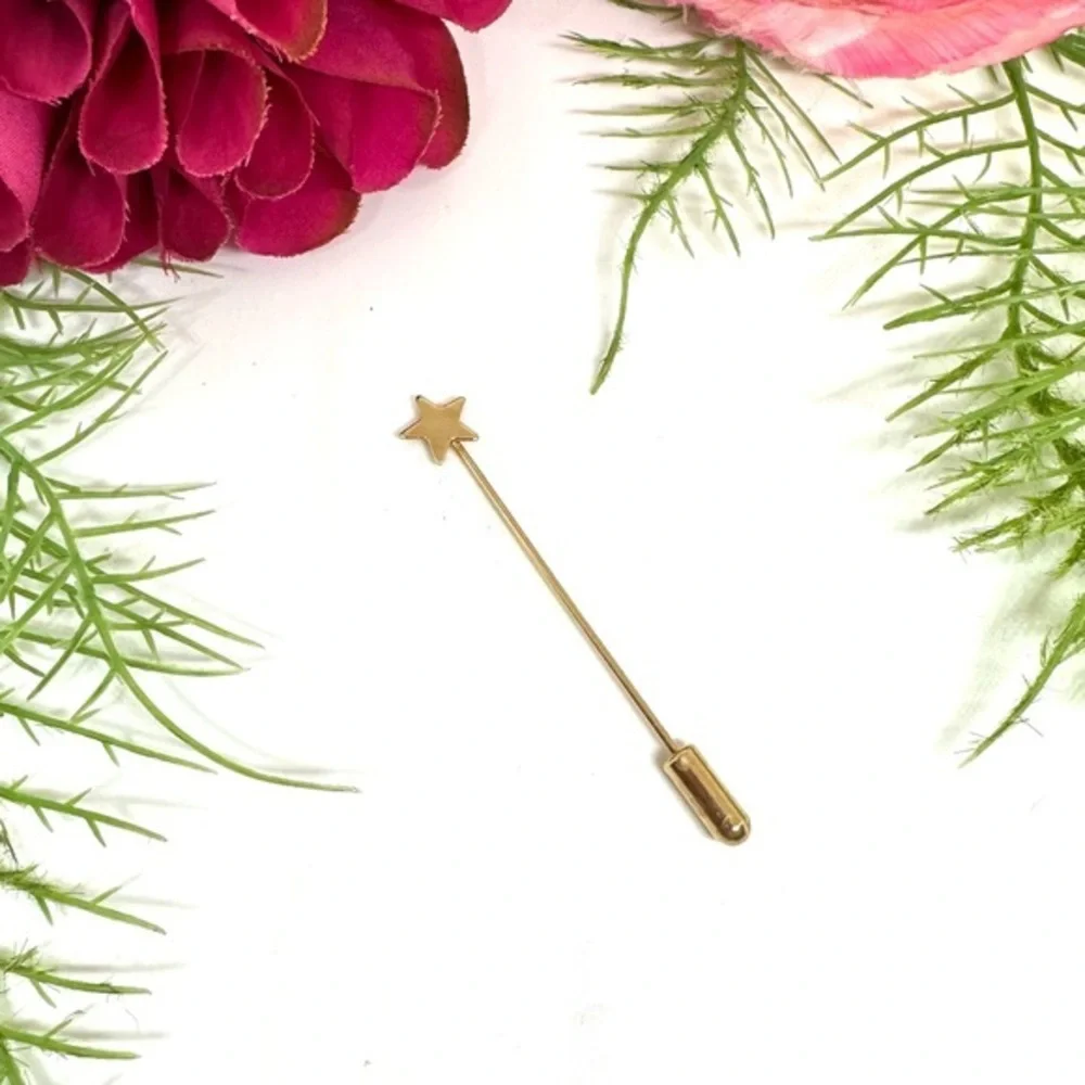 VINTAGE⚜️Golden Star Dainty Lapel Pin